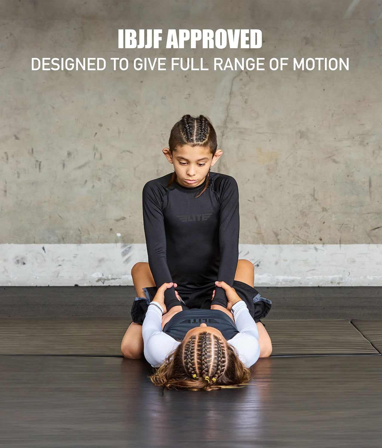 standard black long sleeve kids ijiu jitsuf approved jiu jitsu rash guard